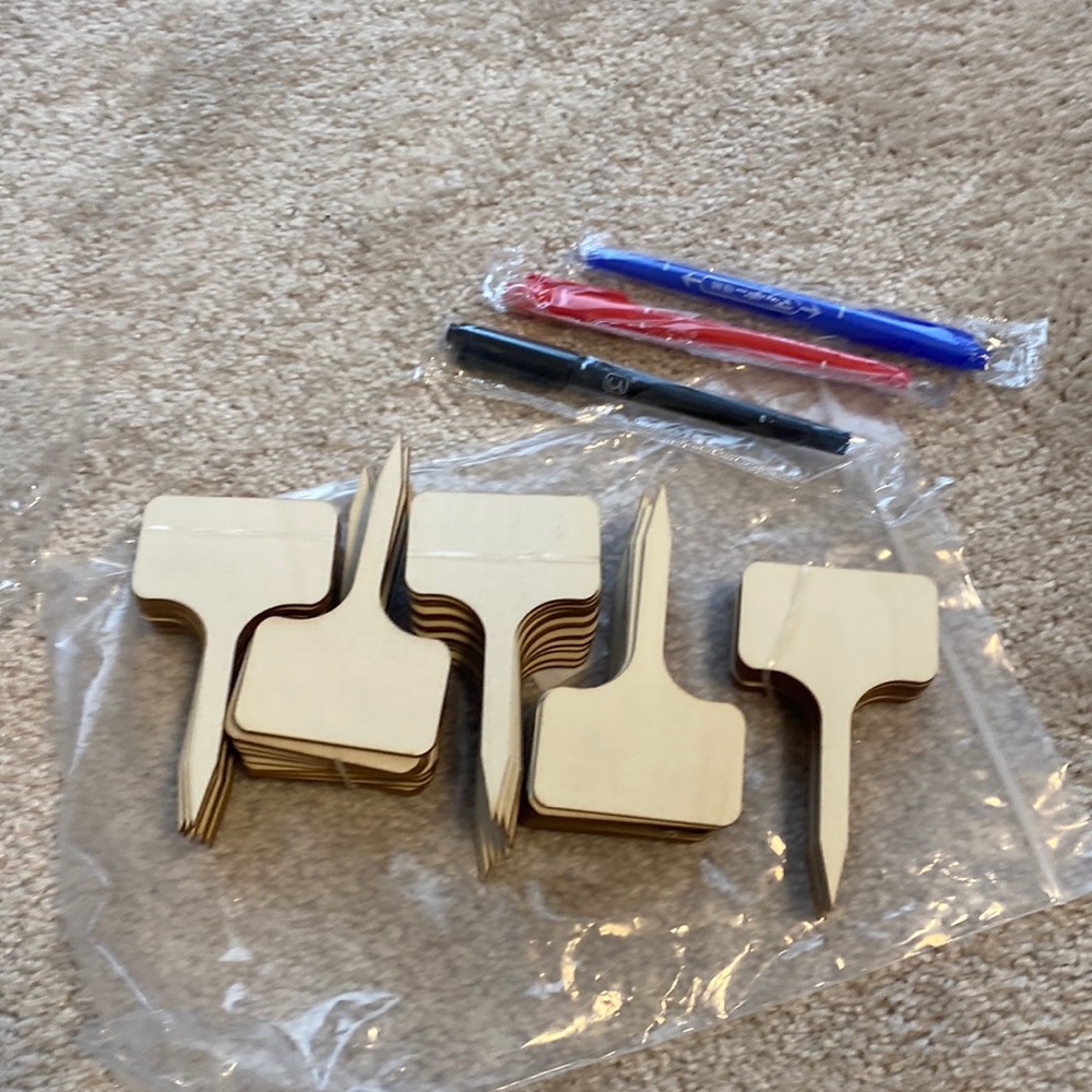Blank plant markers